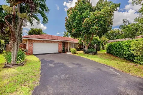 2631 NW 84th Avenue Coral Springs FL 33065