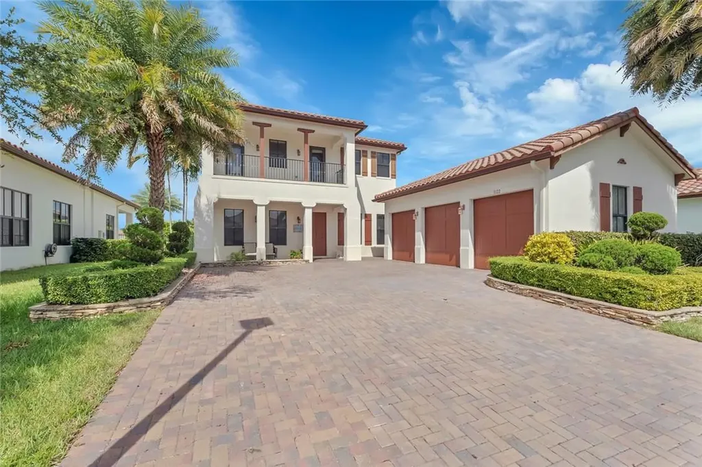 3122 NW 82nd Way Pembroke Pines FL 33024