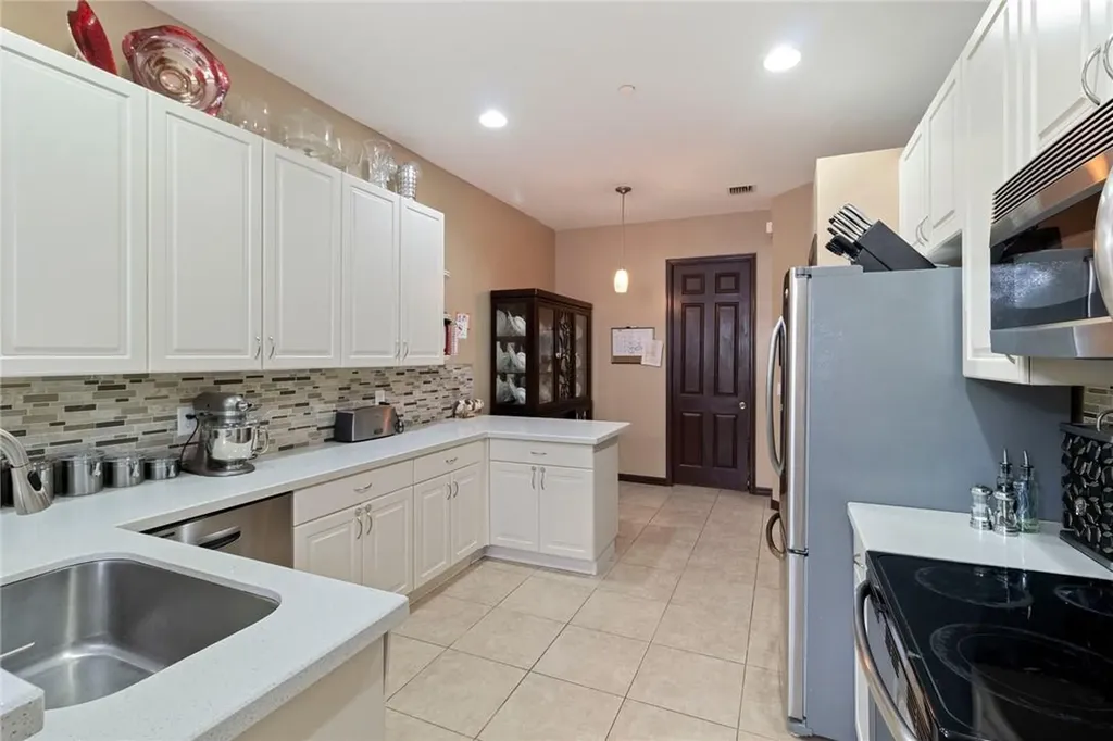 70 Landau Street Boynton Beach FL 33426