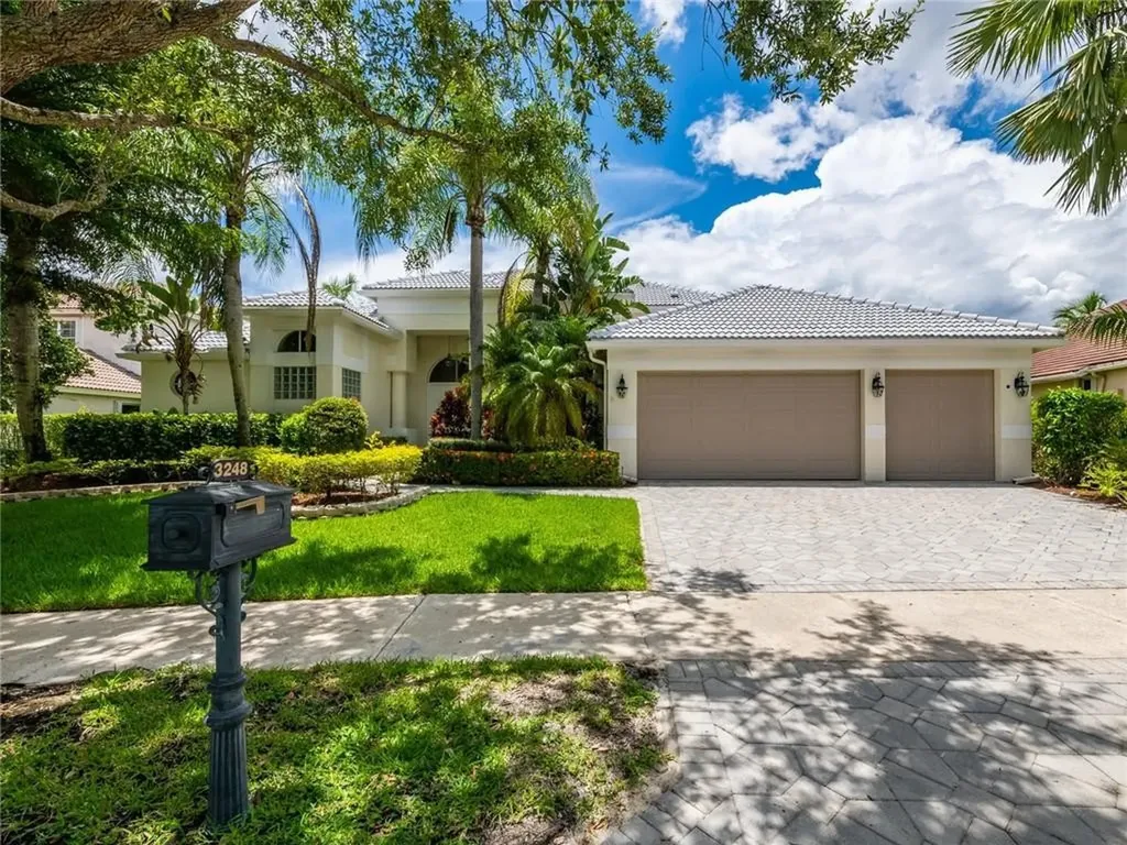 3248 Muirfield Weston FL 33332