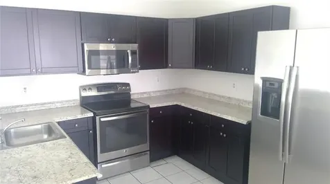 1440 SW 85th Terrace Pembroke Pines FL 33025