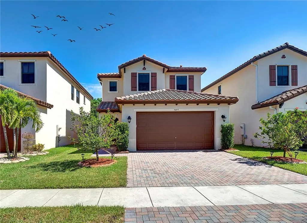 9095 SW 36th Manor Miramar FL 33025