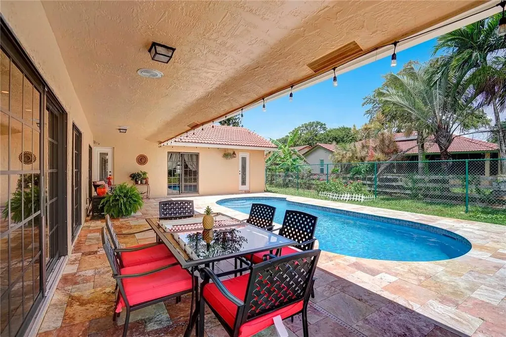 7015 NW 39th Street Coral Springs FL 33065