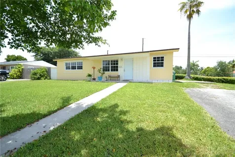 20220 SW 104th Court Cutler Bay FL 33189