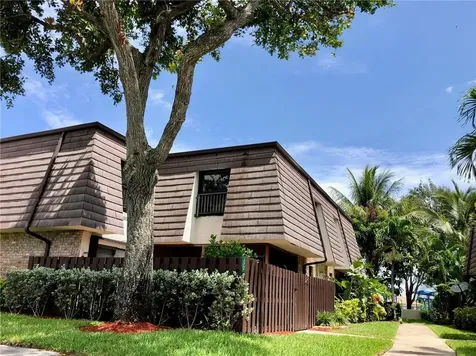 2567 NW 99th Avenue Coral Springs FL 33065