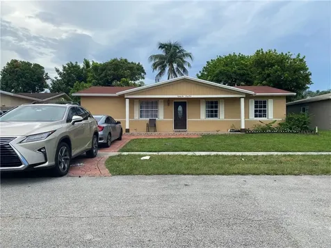 8241 SW 4th Street North Lauderdale FL 33068
