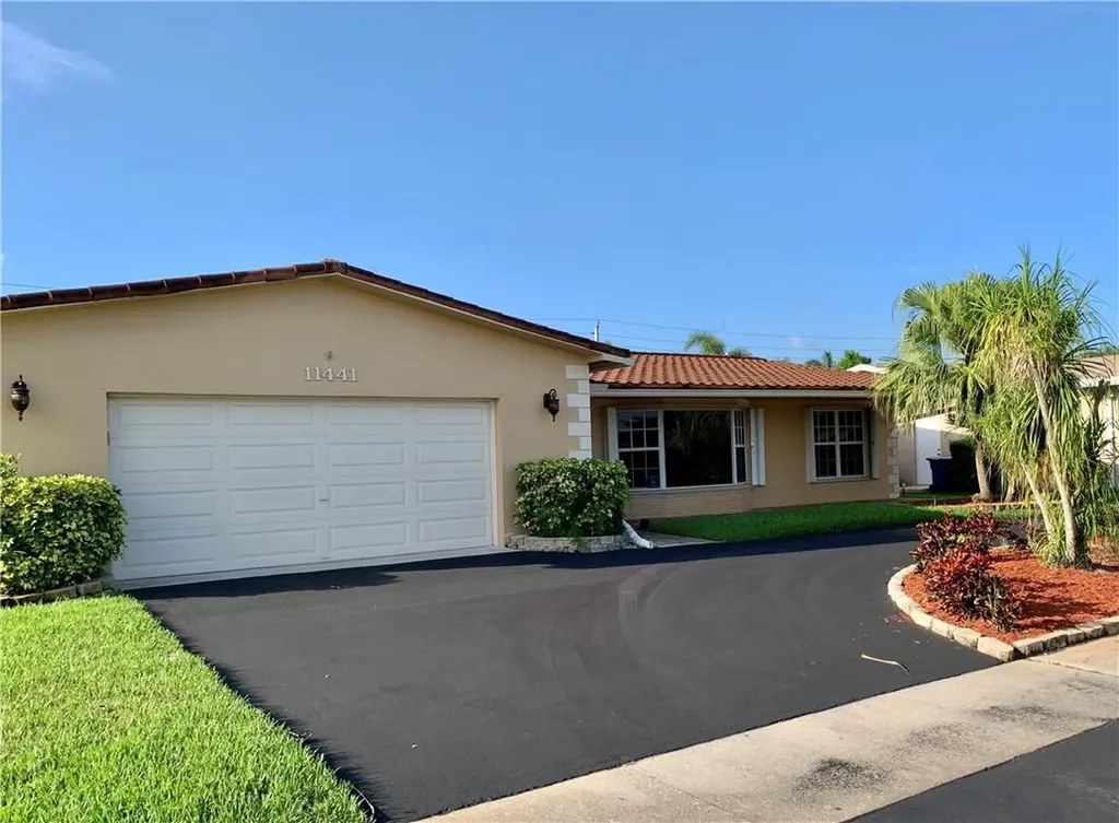 11441 NW 23rd Street Pembroke Pines FL 33026