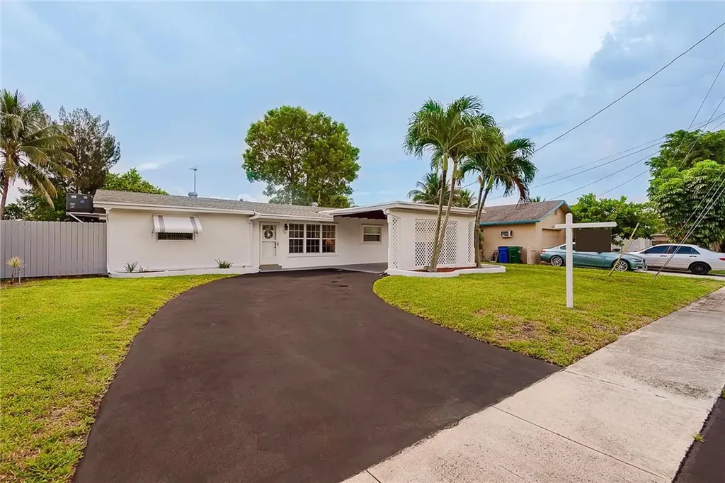 720 SW 55th Avenue Margate FL 33068