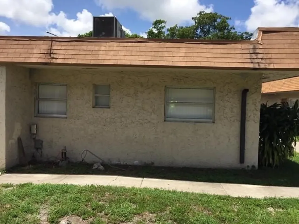5312 NW 24th Street Lauderhill FL 33313