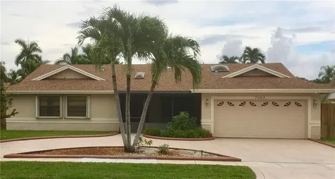 7063 NW 49th Street Lauderhill FL 33319