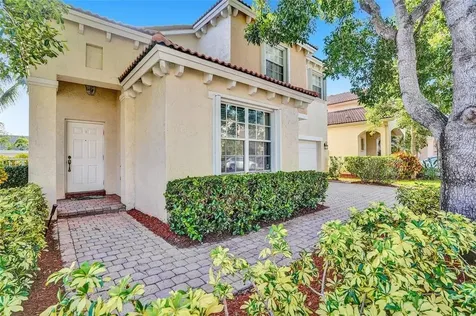 936 NW 127th Avenue Coral Springs FL 33071