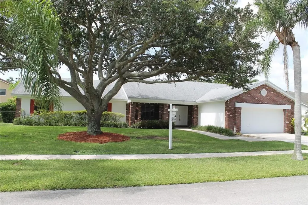 20320 NW 4th Street Pembroke Pines FL 33029