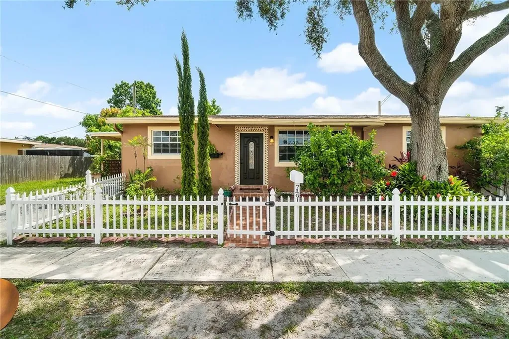 7491 Sheridan Street Hollywood FL 33024