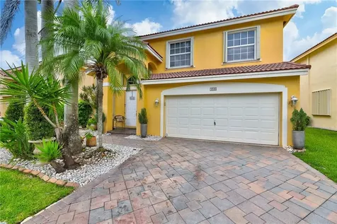 340 NW 115th Way Coral Springs FL 33071