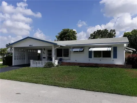4947 NW 54th Court Tamarac FL 33319