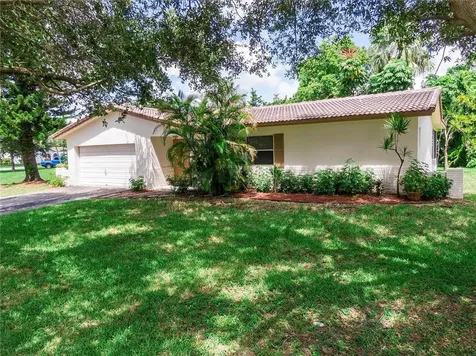 3691 NW 111th Avenue Coral Springs FL 33065