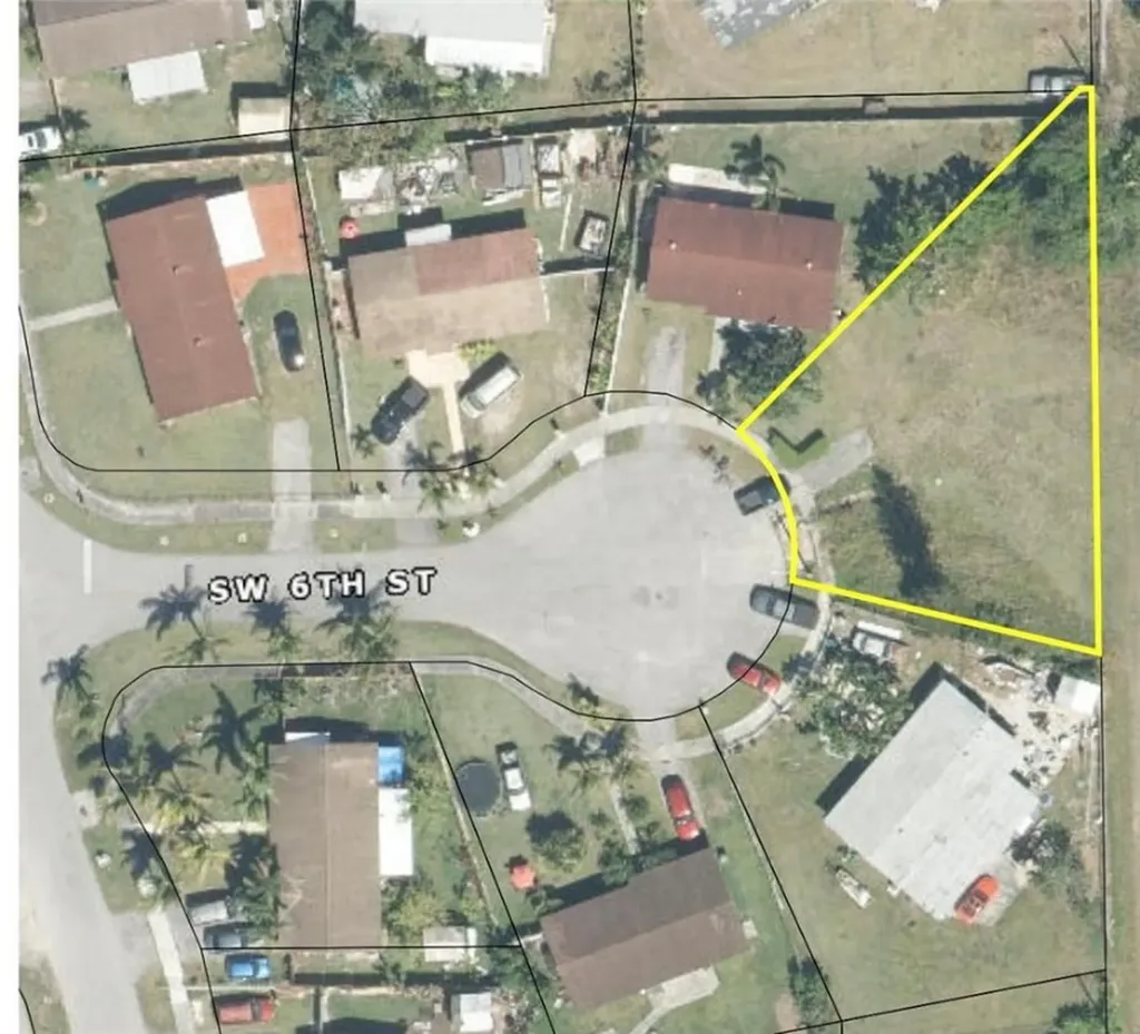 1605 SW 6th Street Homestead FL 33030