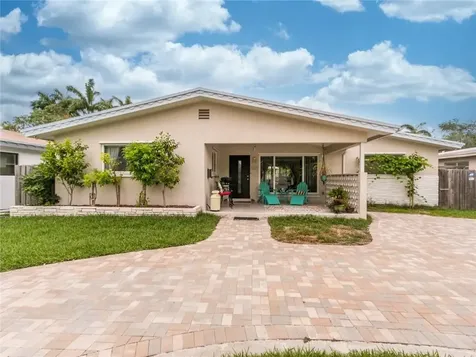 1227 Washington Street Hollywood FL 33019