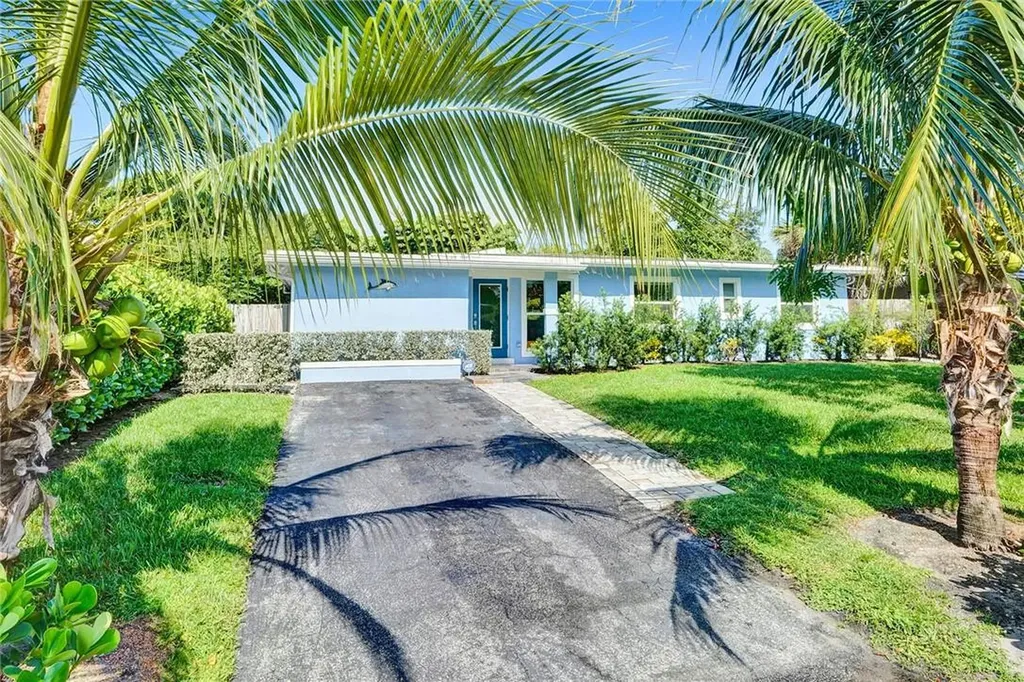 2724 NW 3rd Avenue Wilton Manors FL 33311