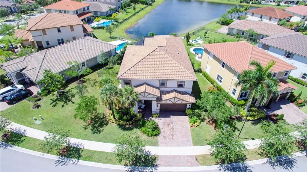 10371 Waterside Court Parkland FL 33076