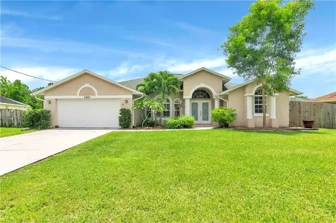 5485 NW Cambo Court Port St Lucie FL 34986
