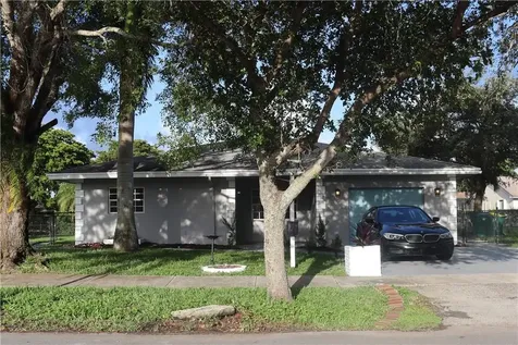 170 SW 127th Avenue Plantation FL 33325