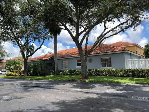 9840 SW 2nd Street Pembroke Pines FL 33025