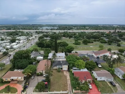 1117 S B Street Lake Worth Beach FL 33460