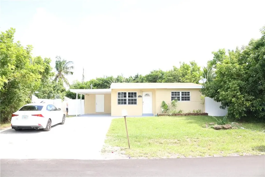 6413 SW 21st Street Miramar FL 33023