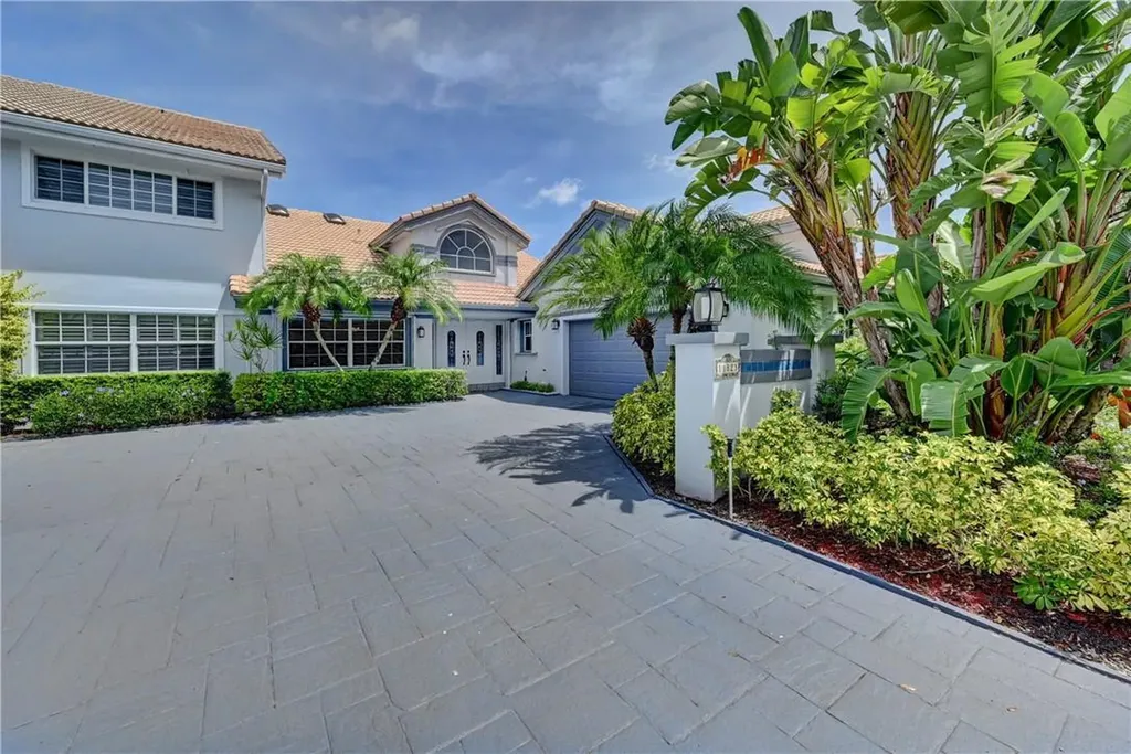 11823 Highland Place Coral Springs FL 33071