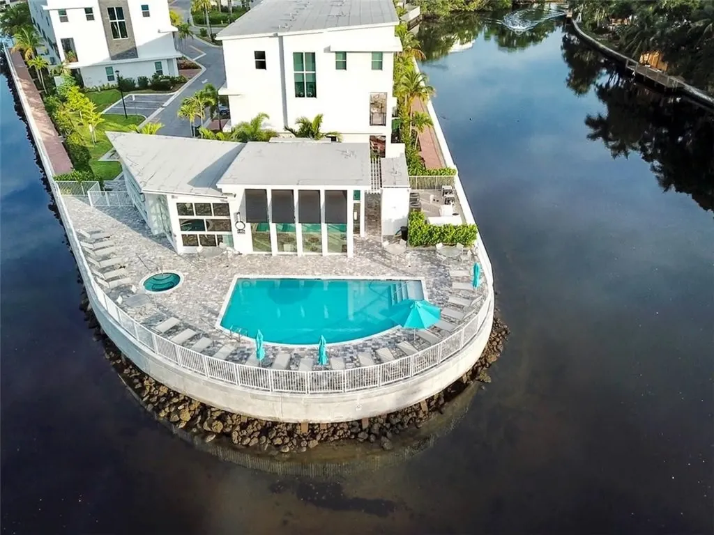2900 NE 12th Terrace Oakland Park FL 33334
