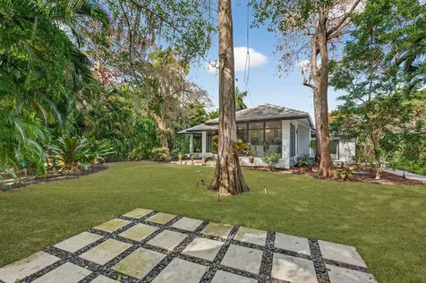 360 NW 33rd Street Oakland Park FL 33309