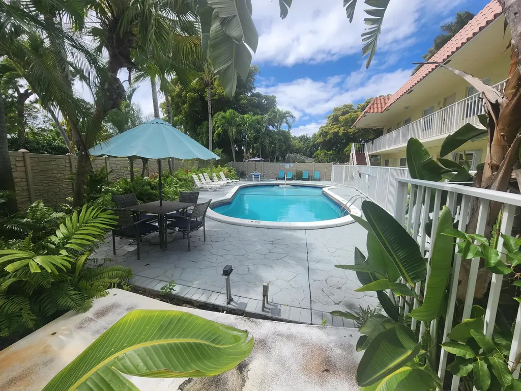 1125 NE 16th Place Fort Lauderdale FL 33305