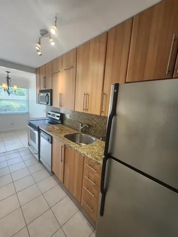 1125 NE 16th Place Fort Lauderdale FL 33305