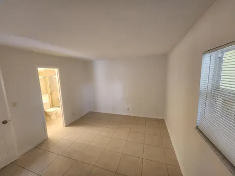 1125 NE 16th Place Fort Lauderdale FL 33305