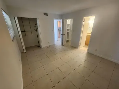 1125 NE 16th Place Fort Lauderdale FL 33305