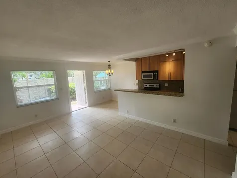 1125 NE 16th Place Fort Lauderdale FL 33305