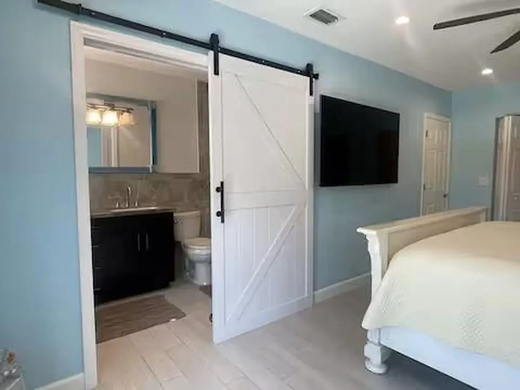 1580 SE 5th Street Deerfield Beach FL 33441