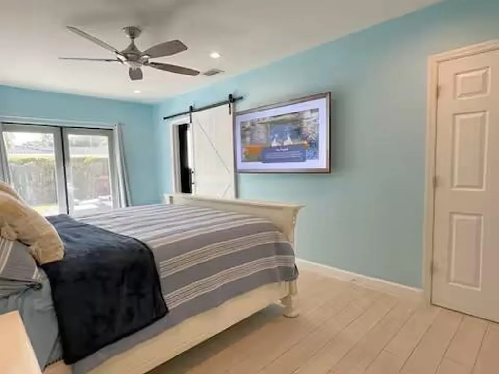 1580 SE 5th Street Deerfield Beach FL 33441