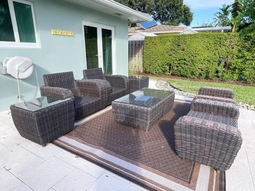 1580 SE 5th Street Deerfield Beach FL 33441