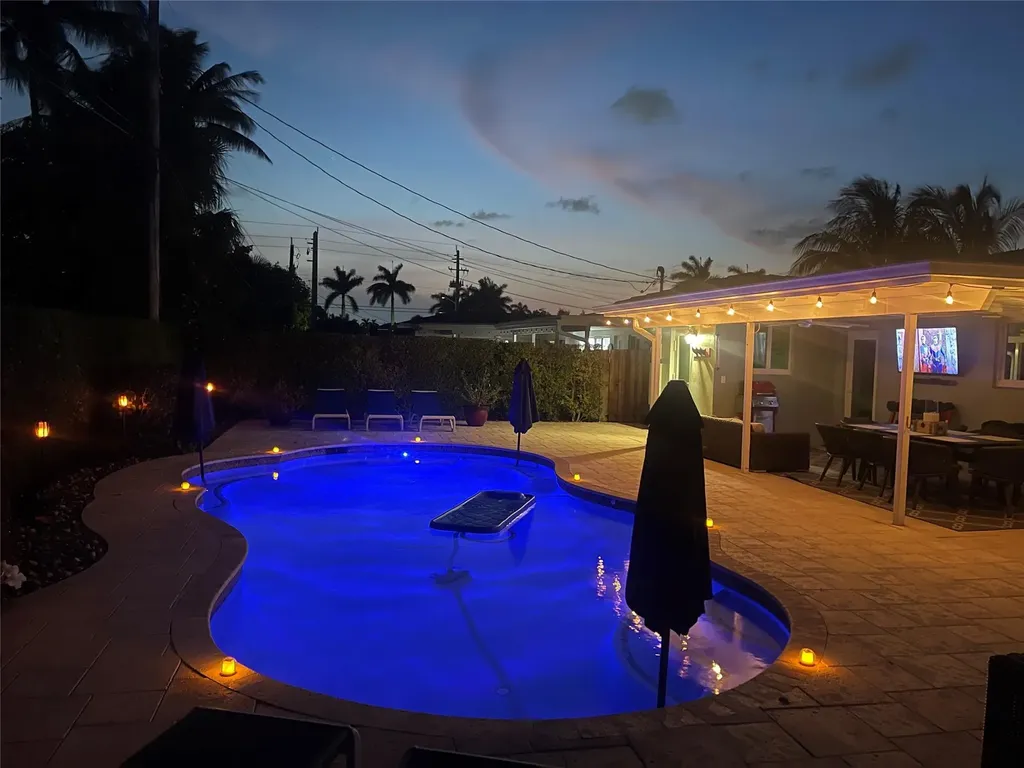 1580 SE 5th Street Deerfield Beach FL 33441