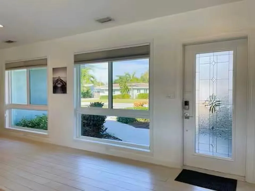 1580 SE 5th Street Deerfield Beach FL 33441