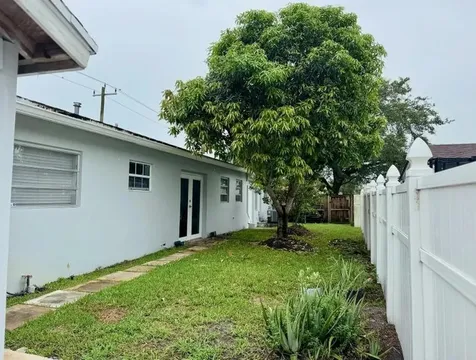 3300 N 67th Avenue Hollywood FL 33024
