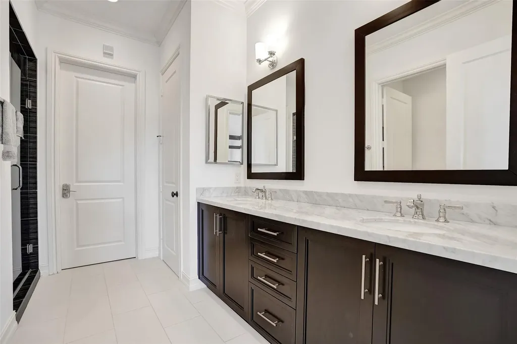 381 E Cannery Row Circle Delray Beach FL 33444