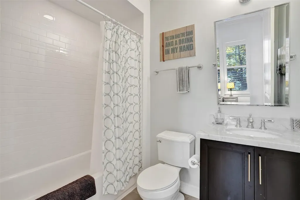 381 E Cannery Row Circle Delray Beach FL 33444
