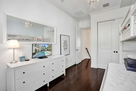381 E Cannery Row Circle Delray Beach FL 33444