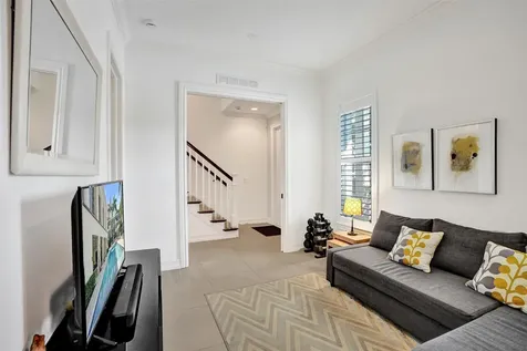 381 E Cannery Row Circle Delray Beach FL 33444