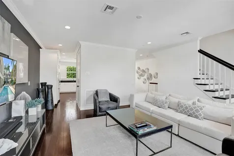 381 E Cannery Row Circle Delray Beach FL 33444