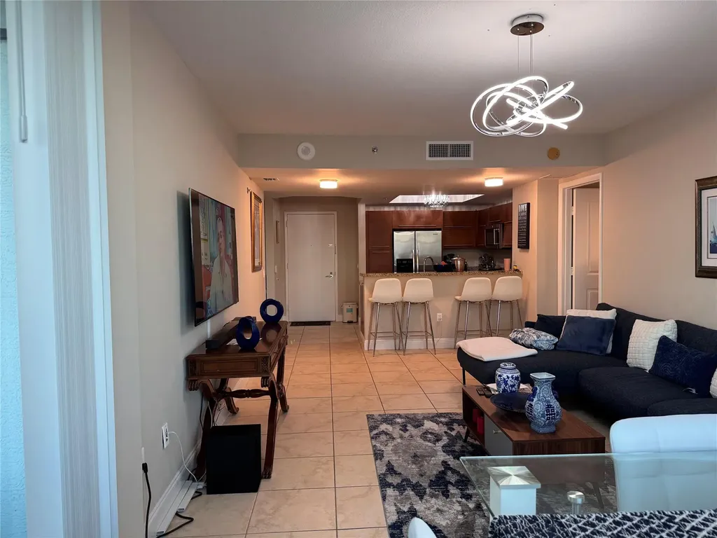 2681 N Flamingo Road Sunrise FL 33323