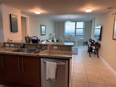 2681 N Flamingo Road Sunrise FL 33323
